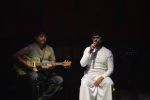 Sonu Nigam at Sarbjit music concert in Mumbai on 17th May 2016